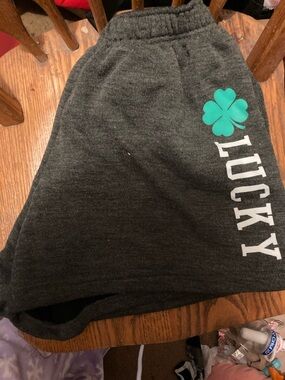 Modern Lux Gray Sweat-Shorts